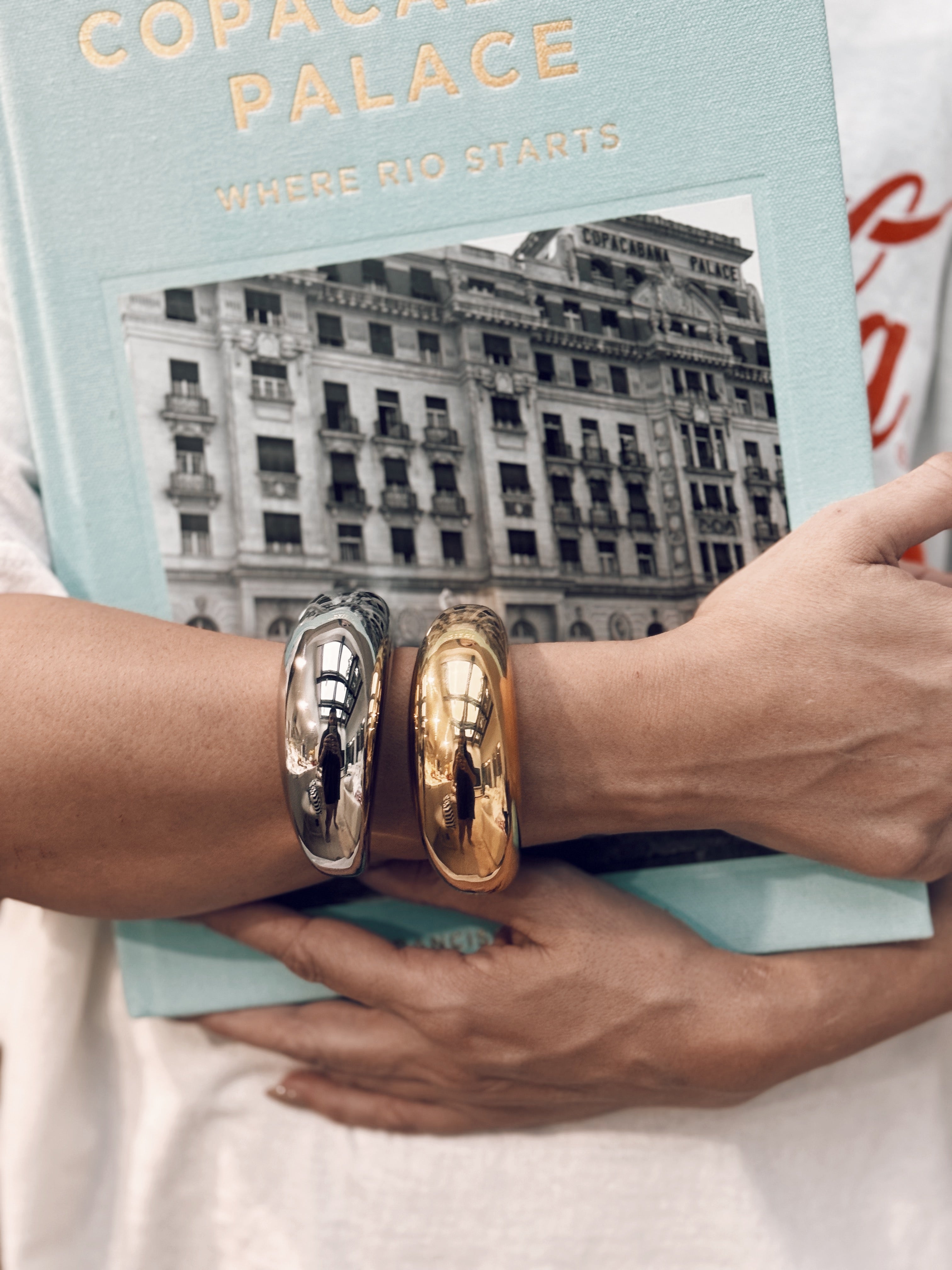 Floater Cuff