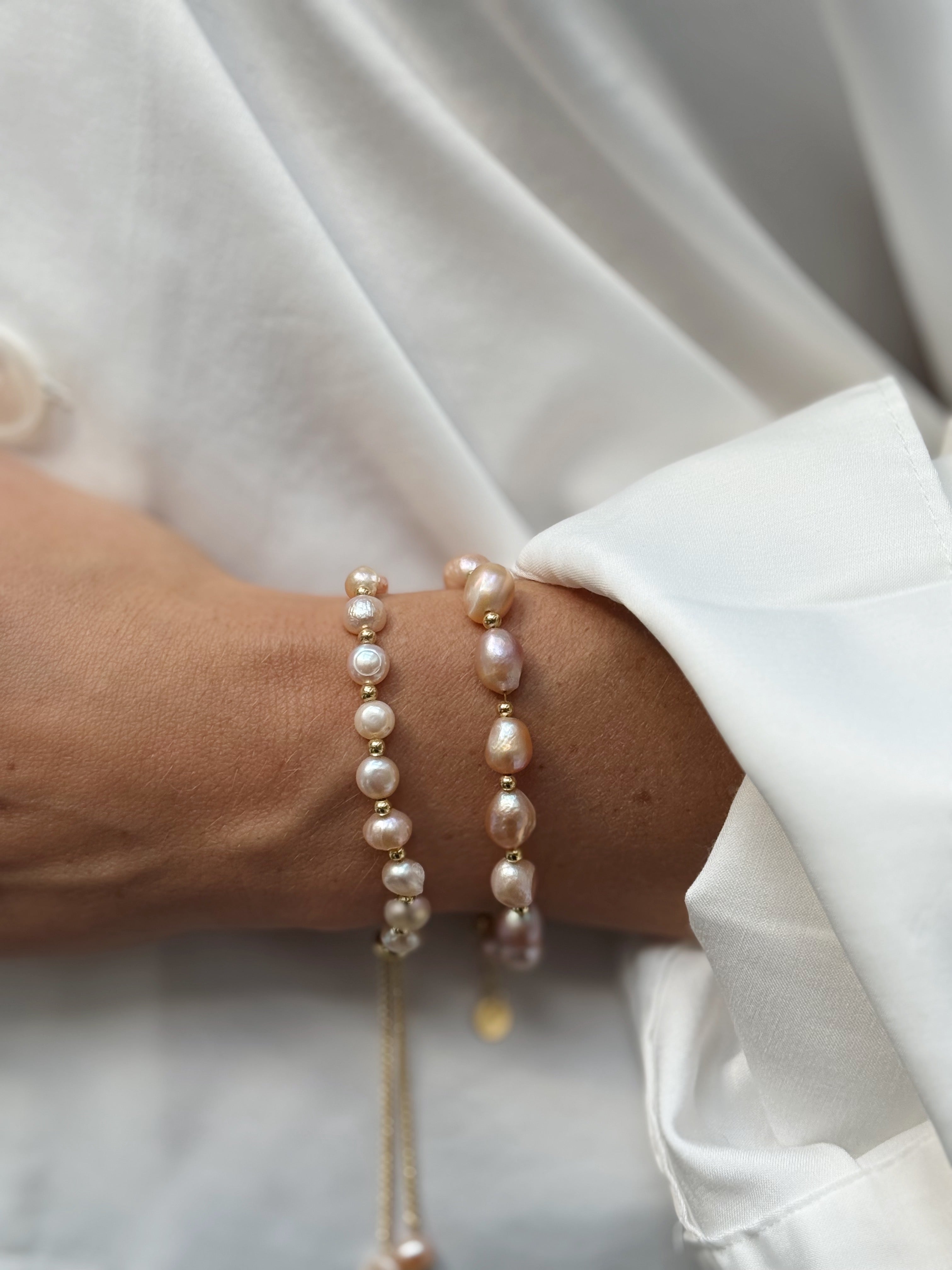 Slide Pink Pearl Bracelet