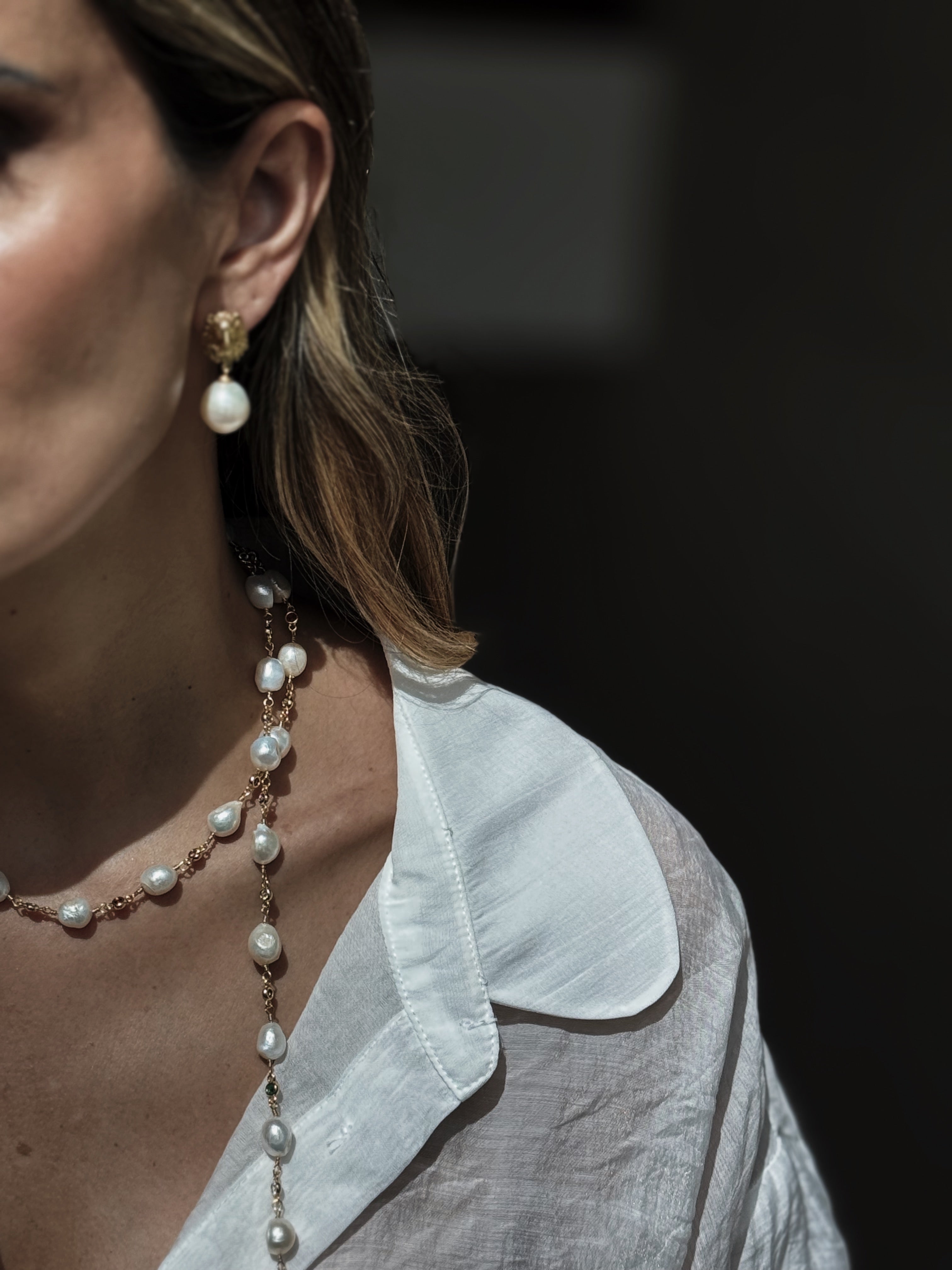 Lasso Pearl Lariat Necklace
