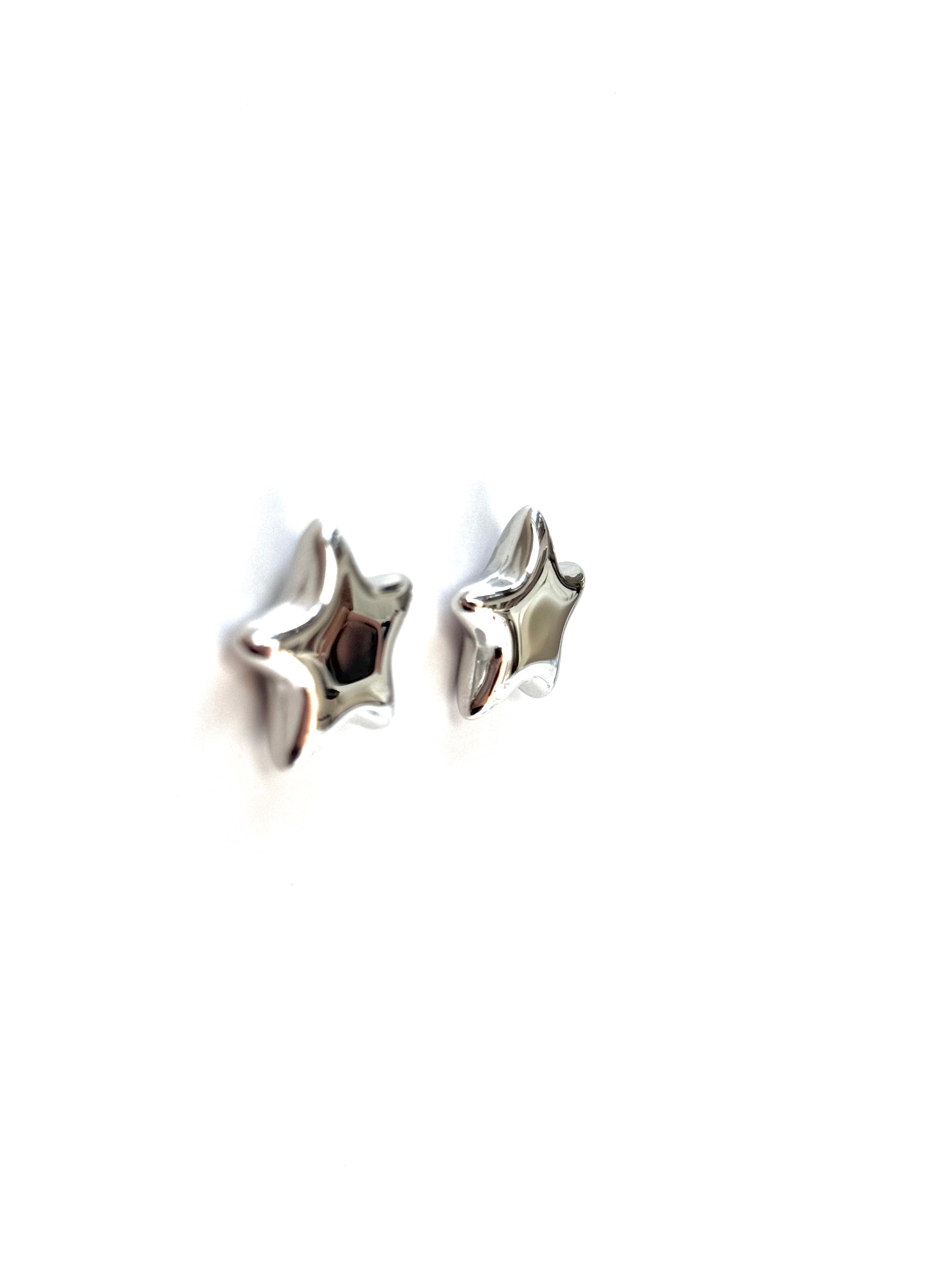 Balloon Star Studs
