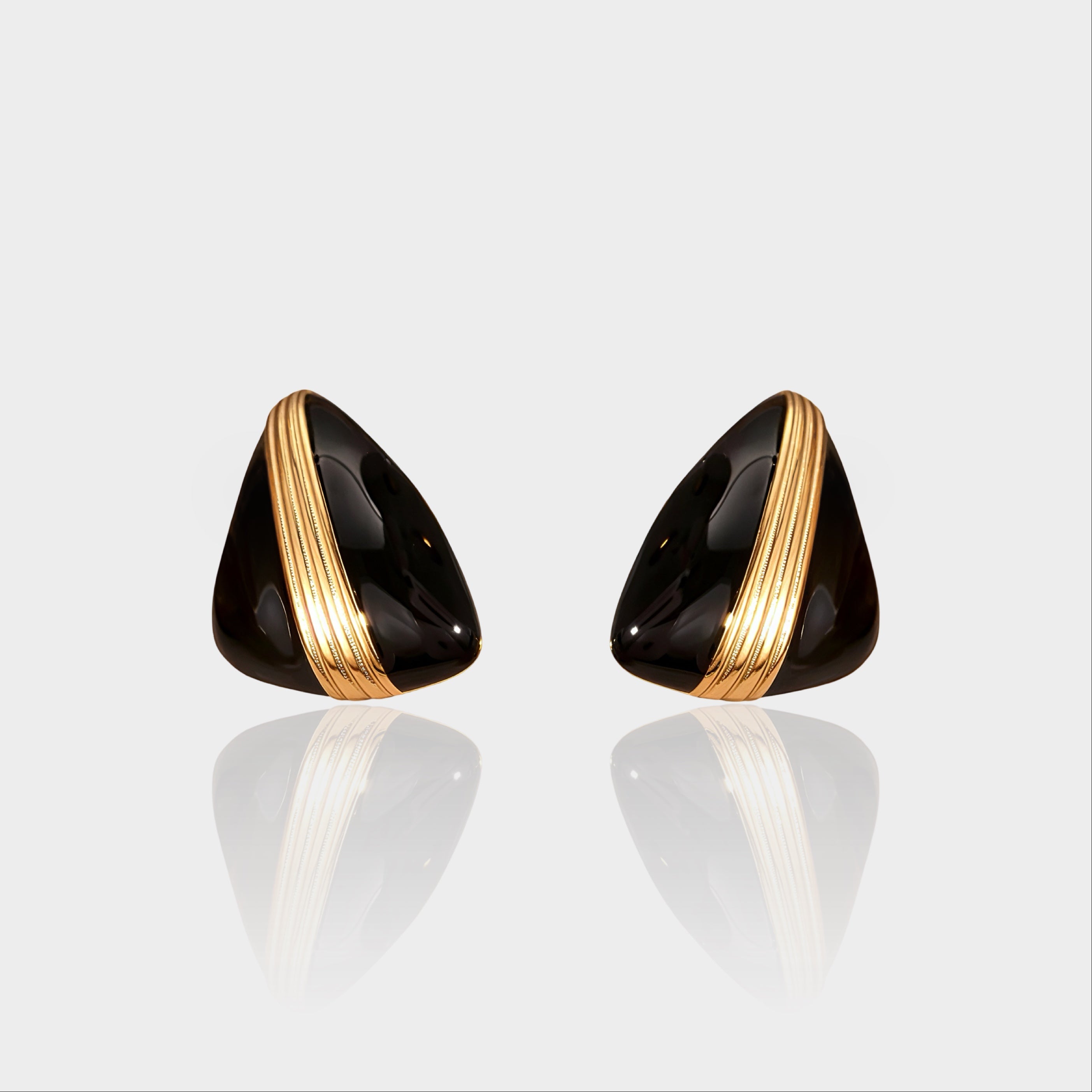 Noir Triangle Earrings