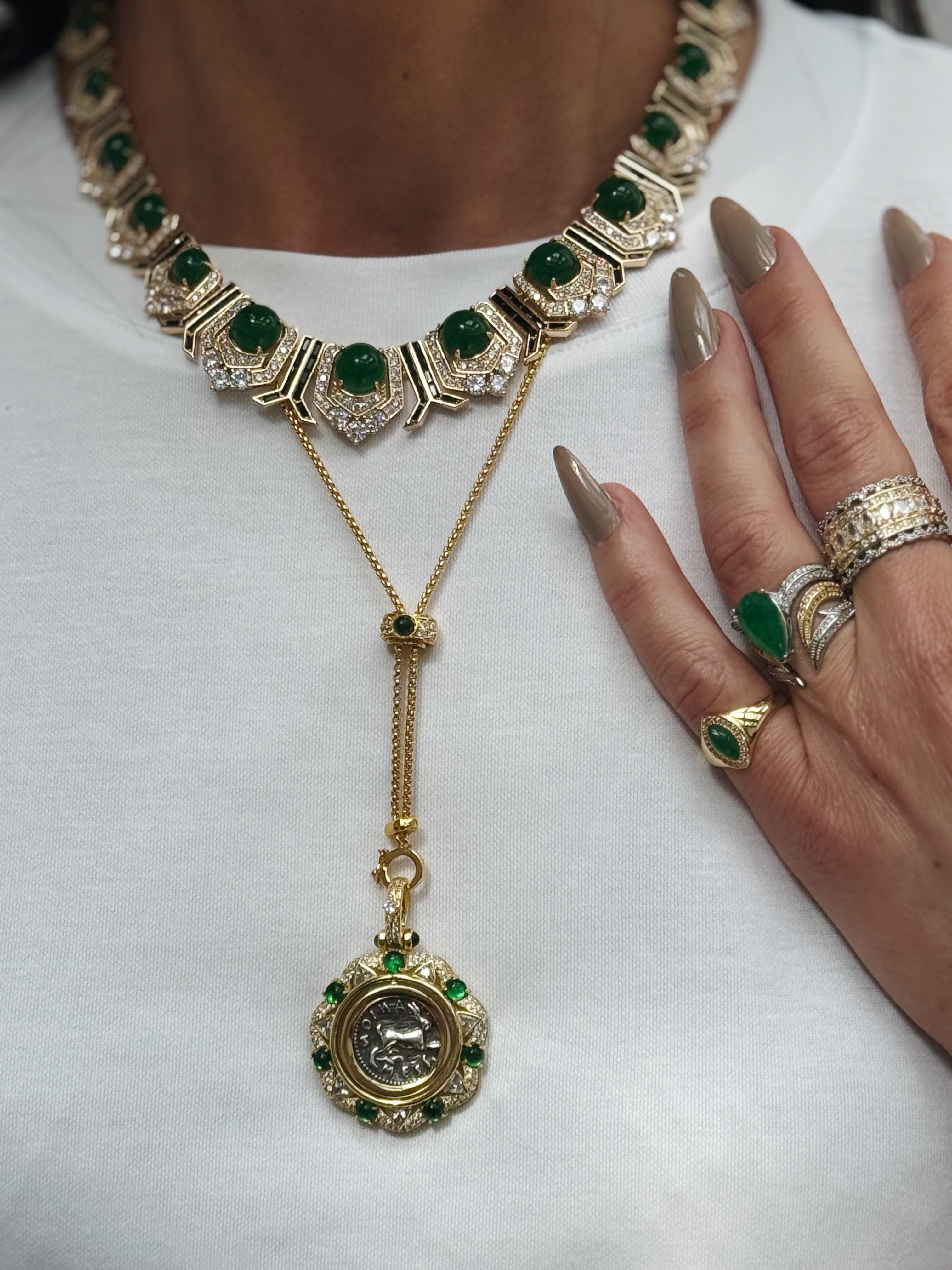 Majestic Coin Pendant Necklace