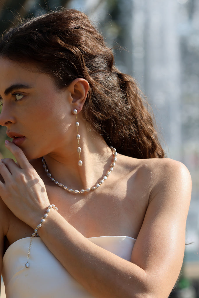 Dangly Pearl Earrings