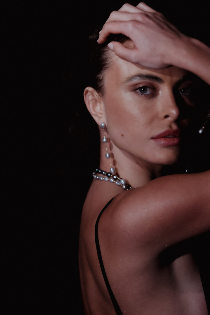 Dangly Pearl Earrings