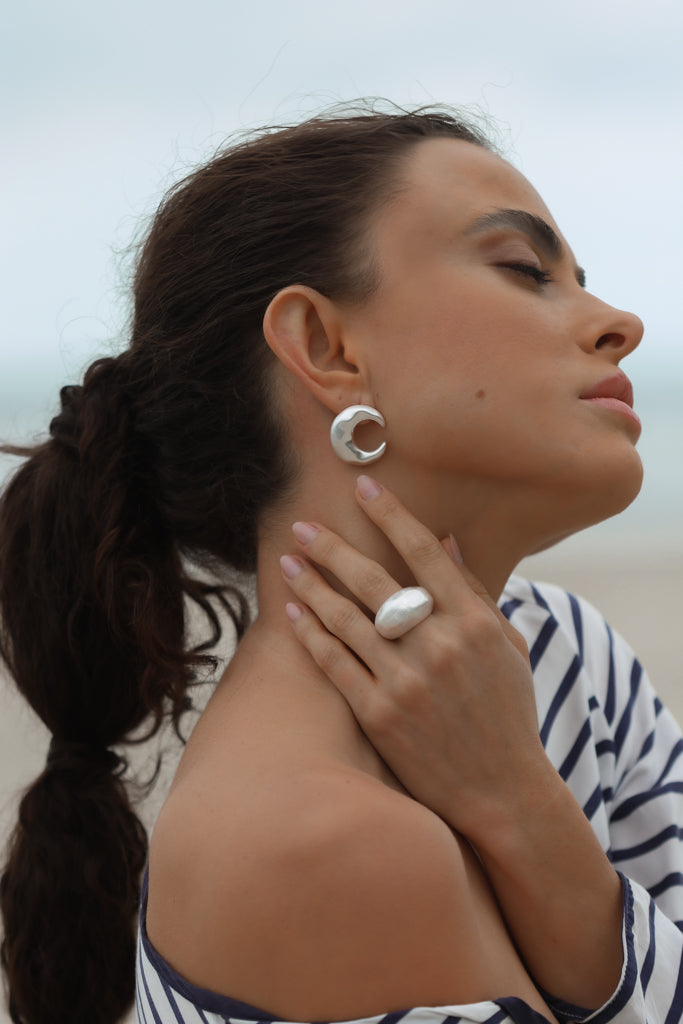 Crescent Studs