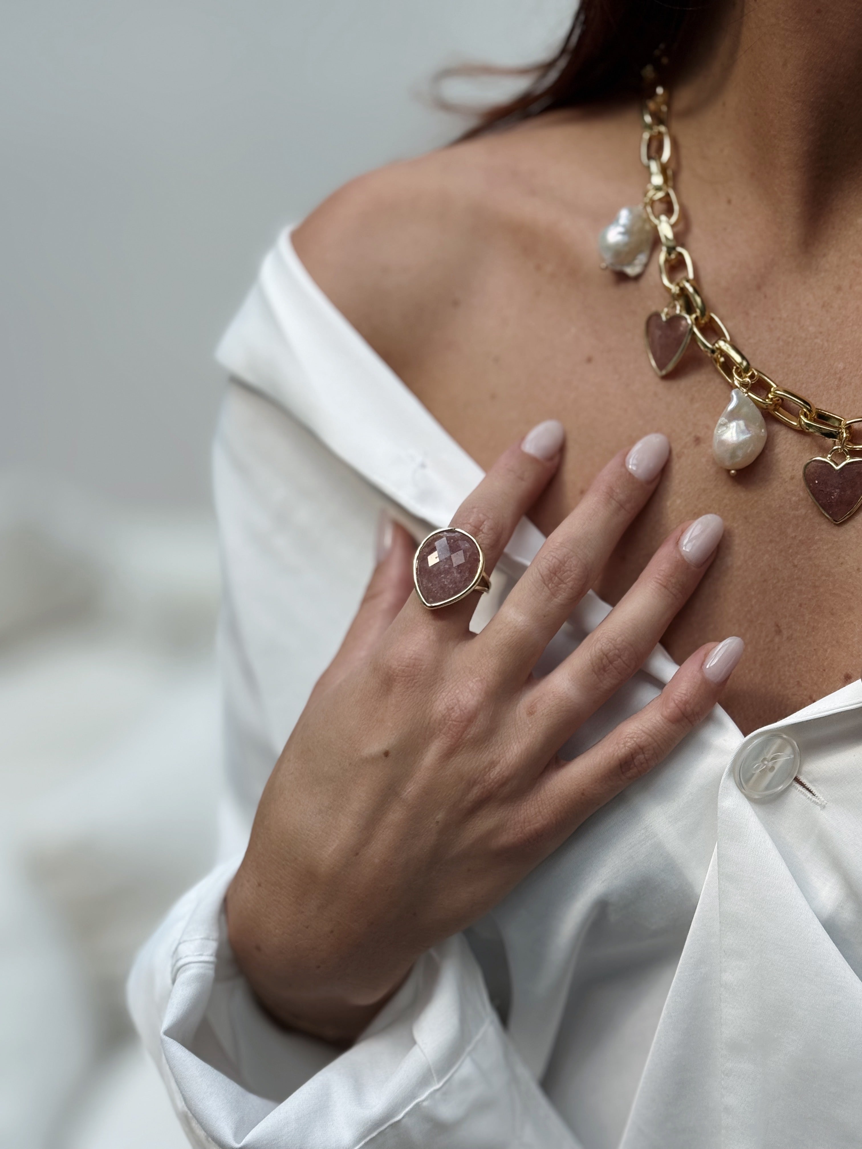 Strawberry Quartz Dewdrop Ring
