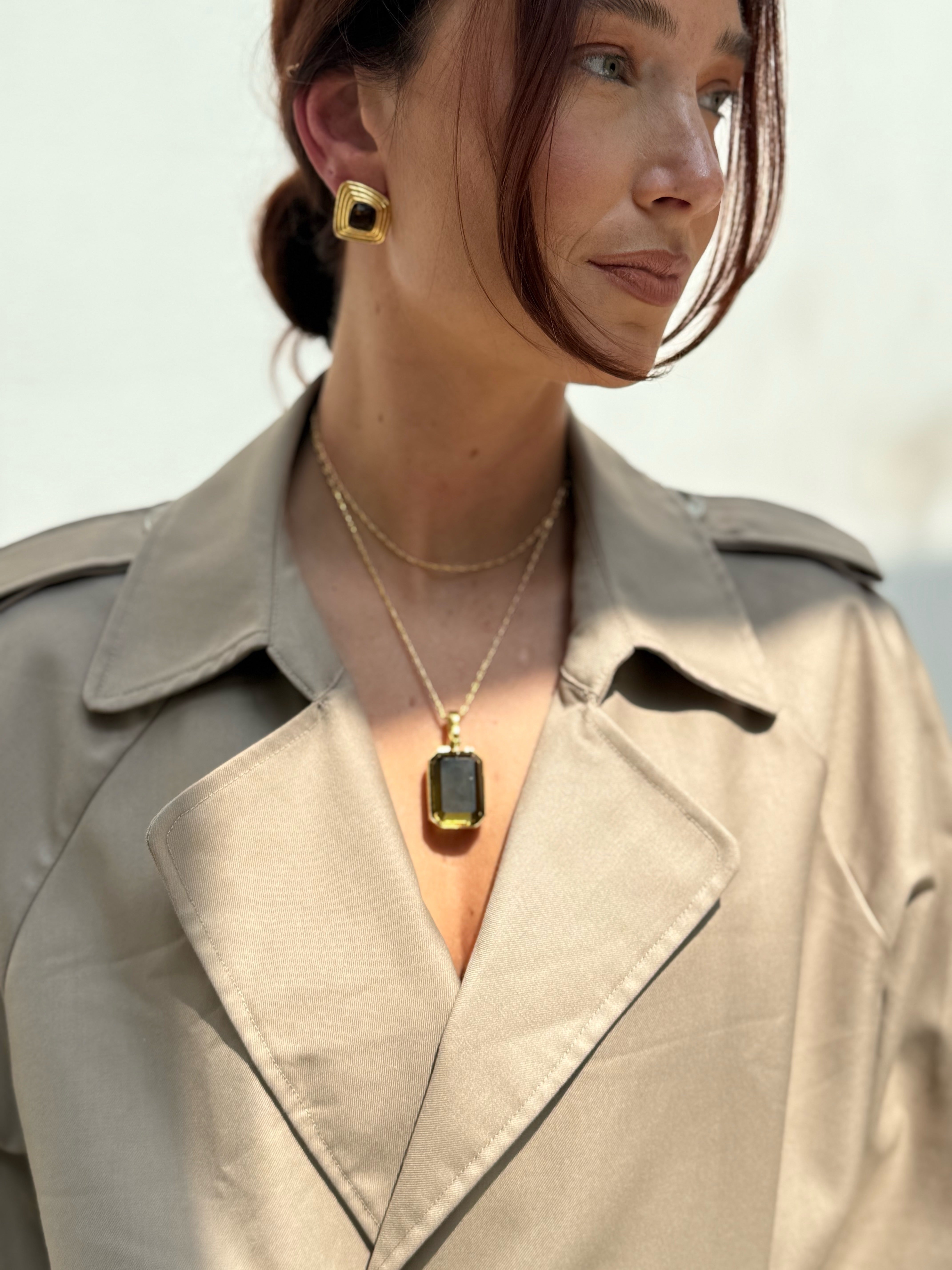 Ridge Brown Gold Earrings