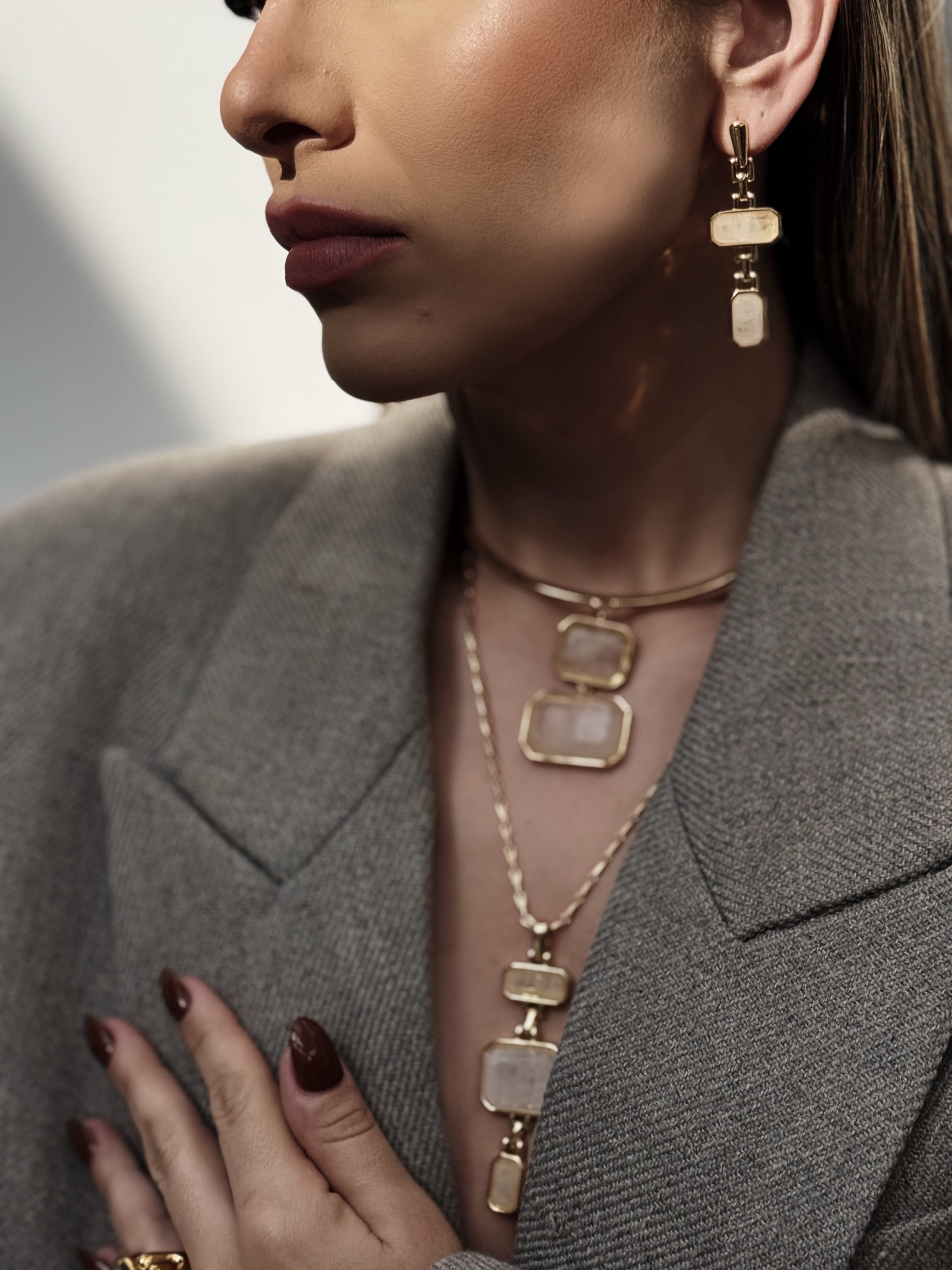 Crystal Pendant Choker