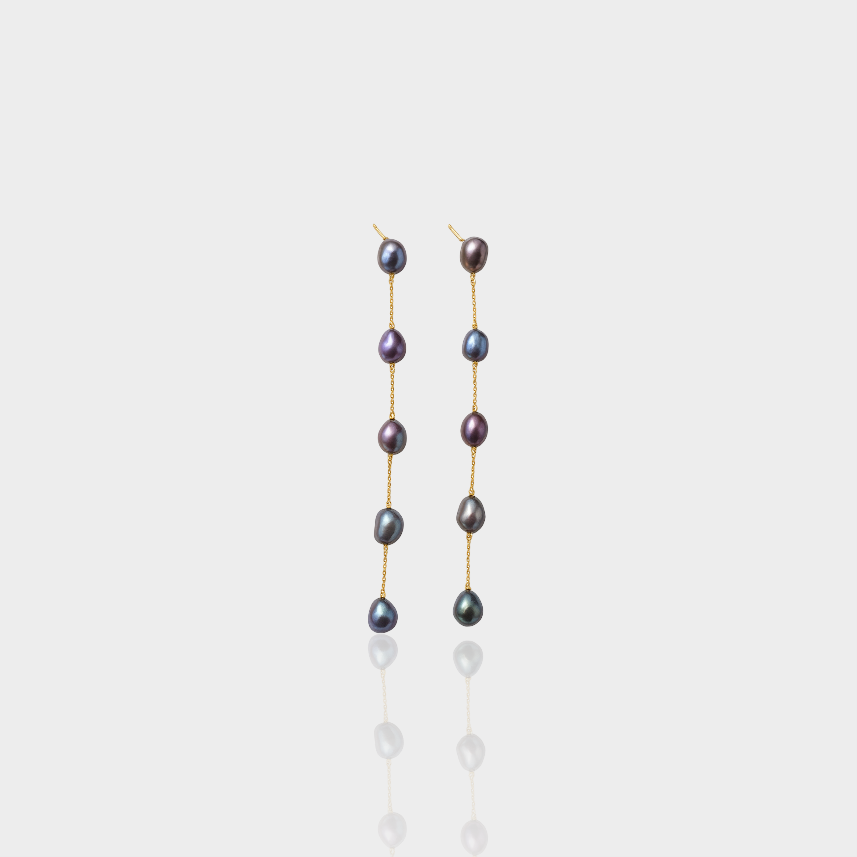 Dangly Pearl Earrings