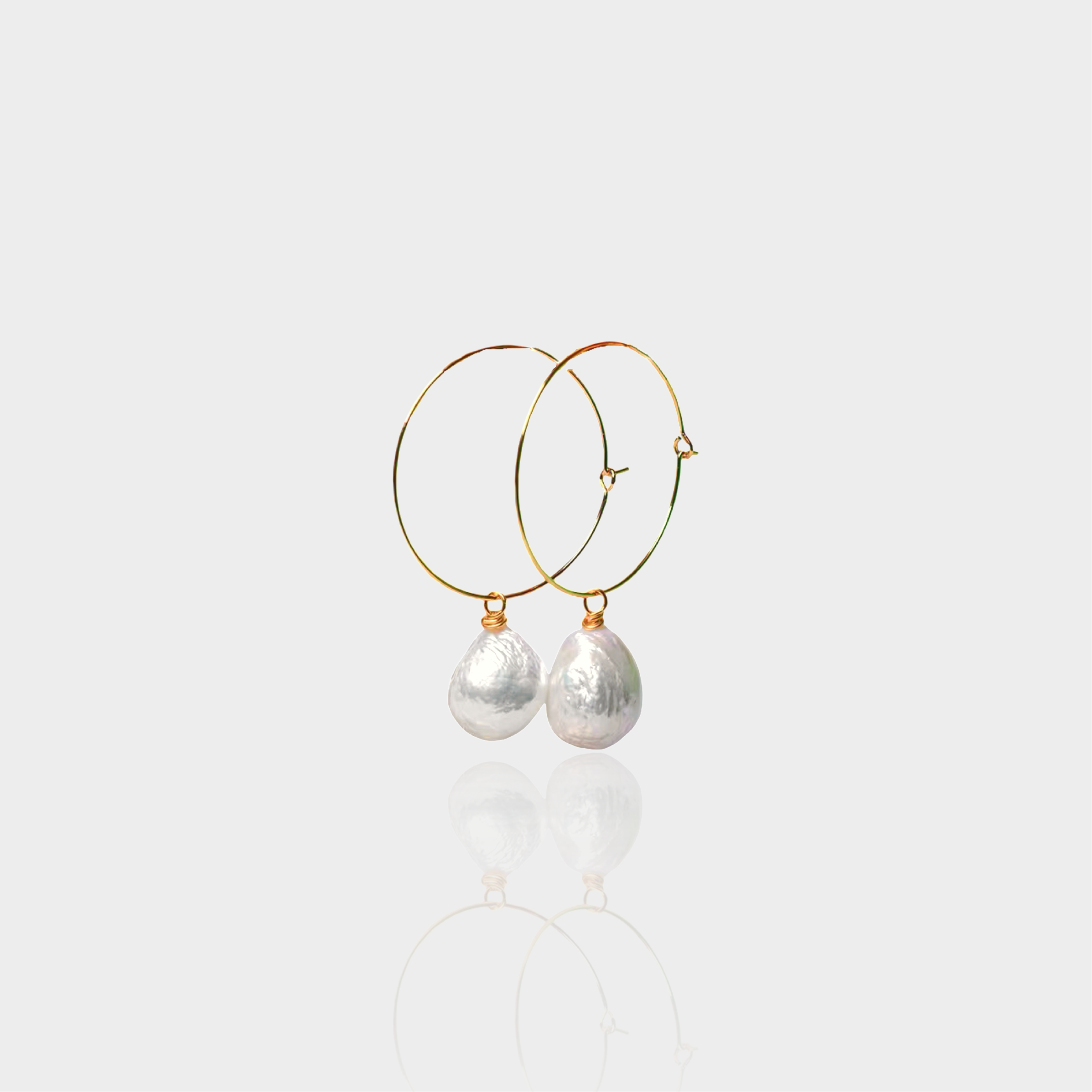 Wire Hoop Pearl Earrings
