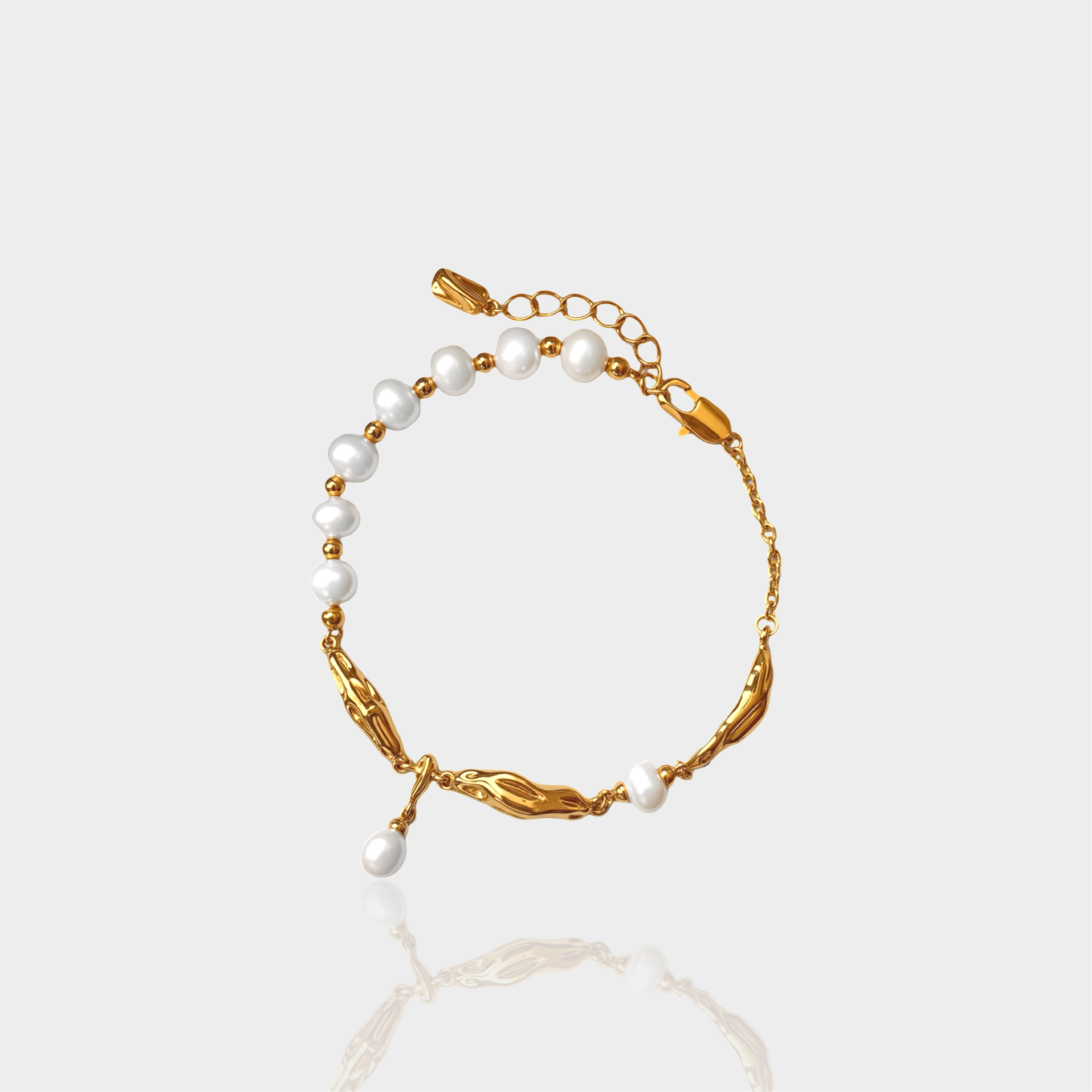 Empress Pearl Bracelet