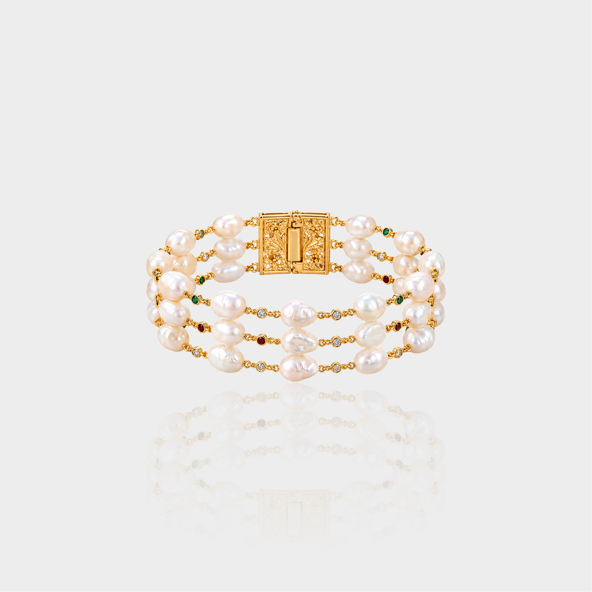 Renaissance Pearl Bracelet