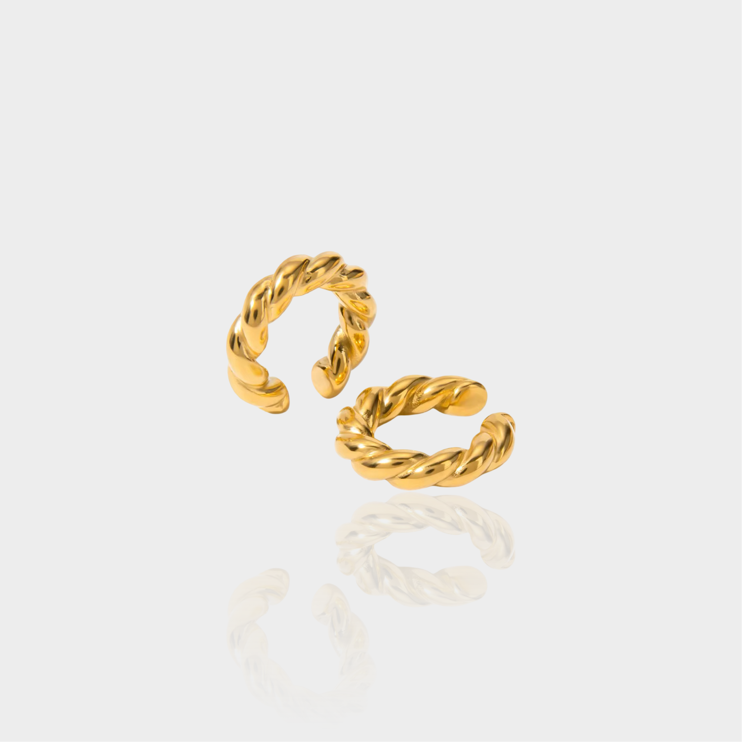 Twist Ear Cuff